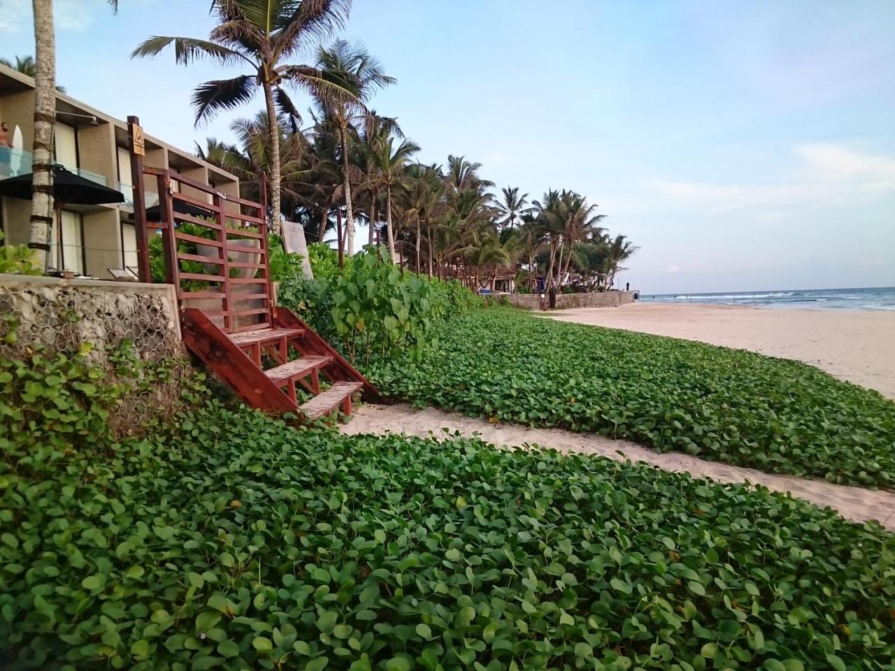 Hotel Sun&Surf Rest Ahangama Exterior foto